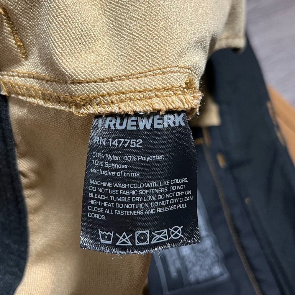TRUEWERK T2 WerkPant Men's 36x32 Sand Stretch Technical Utility Work Pants EUC - Picture 10 of 16